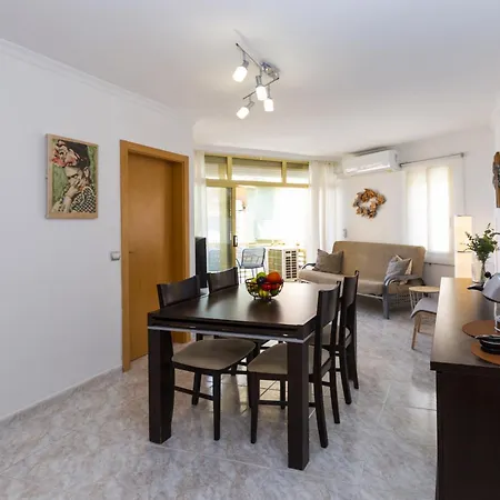 Fuente Planetcostadorada Apartment *