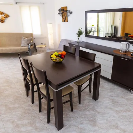 Fuente Planetcostadorada Apartment